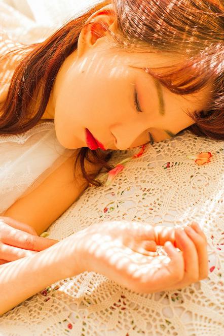 成色18K1.8811.7V18K1.8811.7V